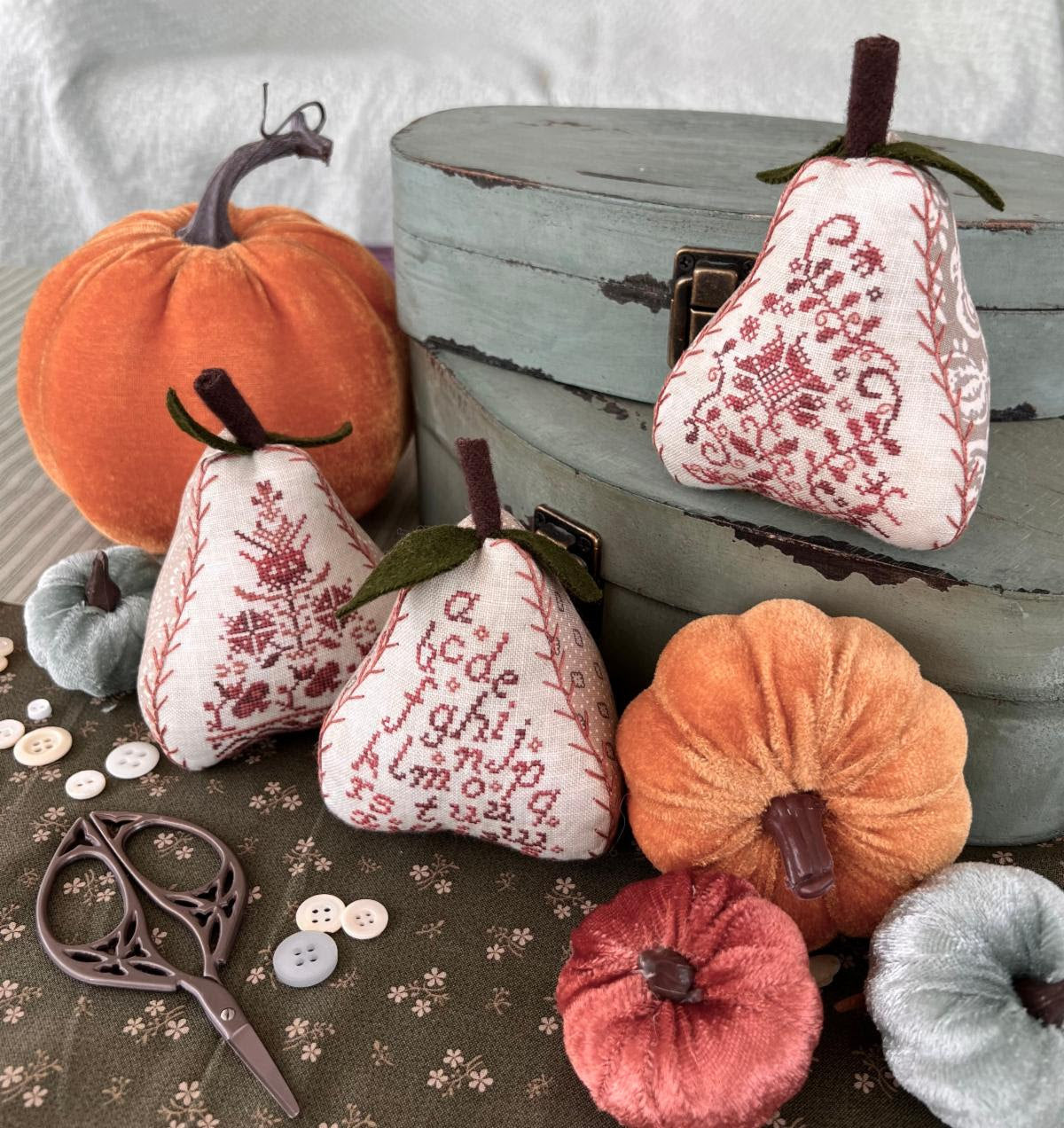 Annie Beez Folk Art – TopKnot Stitcher Shop
