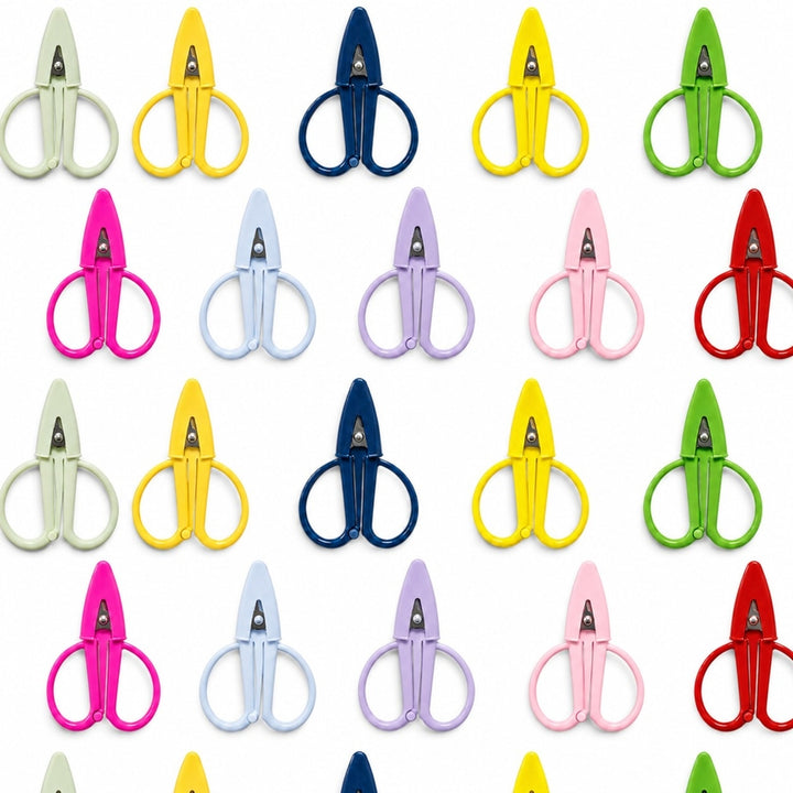 Super Snips Mini Thread Scissors with Silicone Sleeve - Lilac