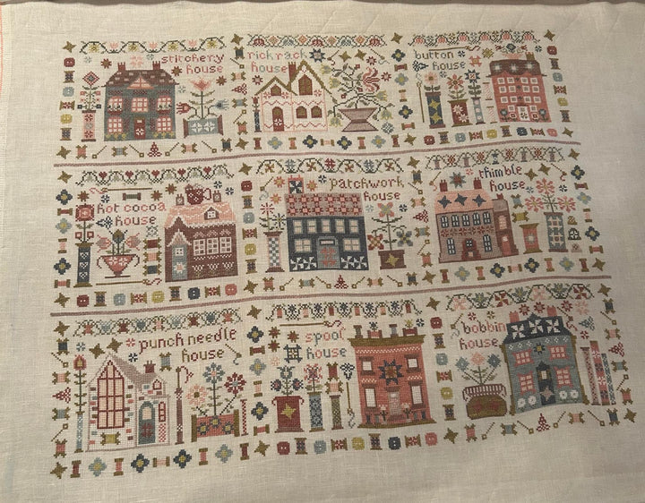 Bobbin House - The Houses on Stitchery Lane #9 | Pansy Patch
