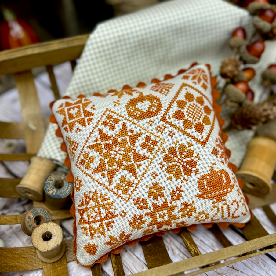 Autumn Quaker | Primrose Cottage Stitches