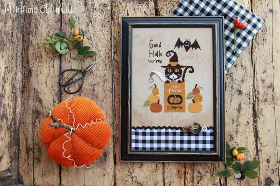 Halloween Can | Madame Chantilly