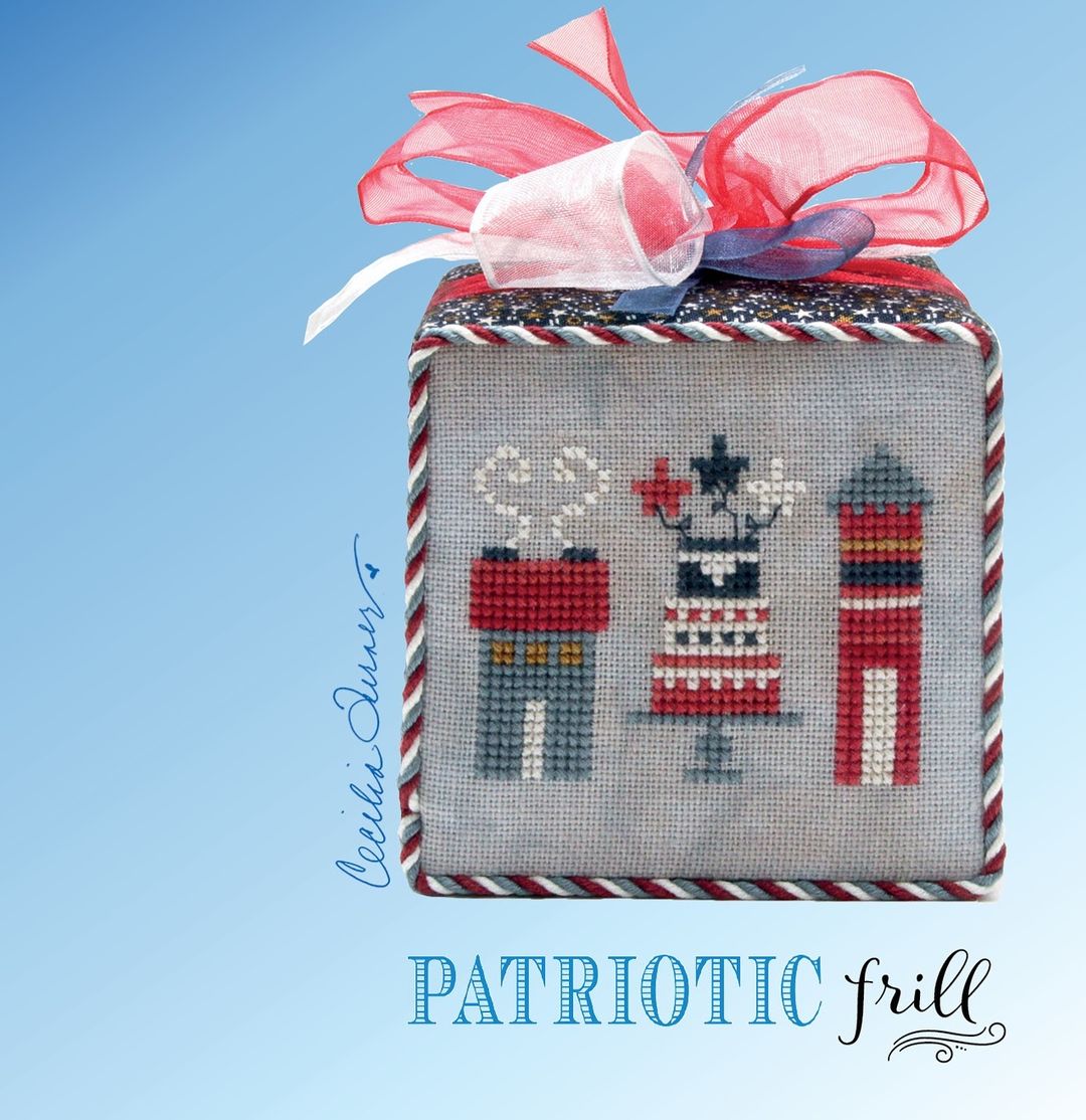 Patriotic Frill | Heart in Hand