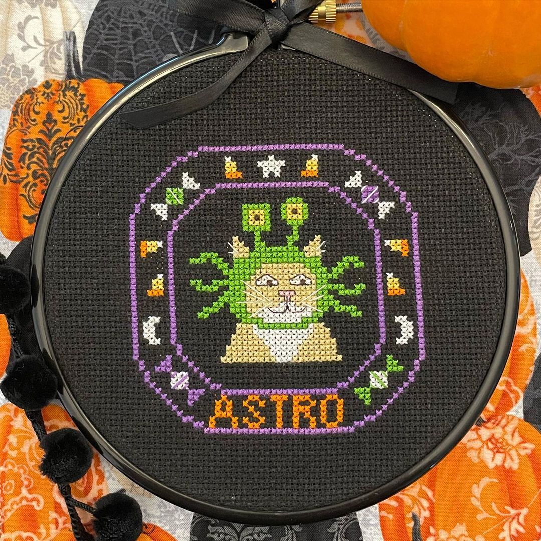 Astro the Halloween Cat | Pixel Pixie Cross Stitch