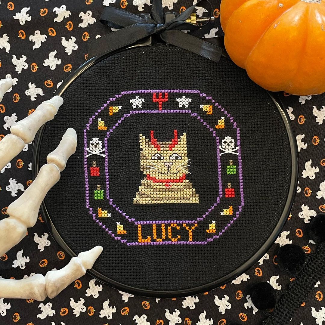 Lucy the Halloween Cat | Pixel Pixie Cross Stitch