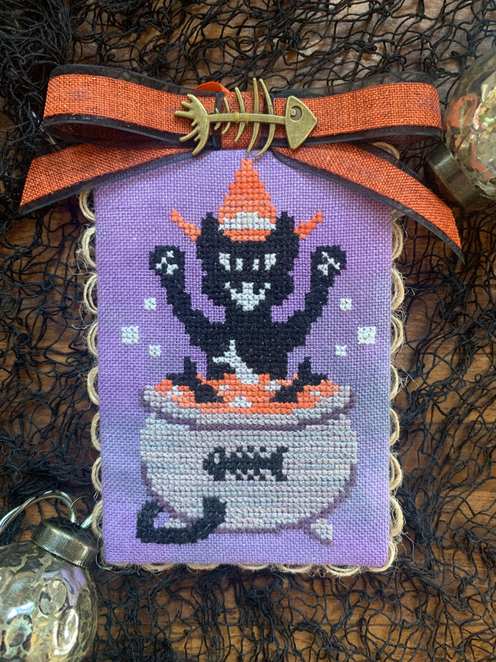 Kitty's Halloween | Ingleside Imaginarium
