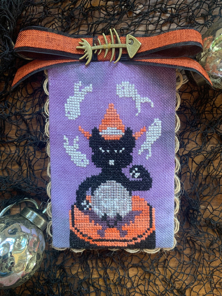 Kitty's Halloween | Ingleside Imaginarium