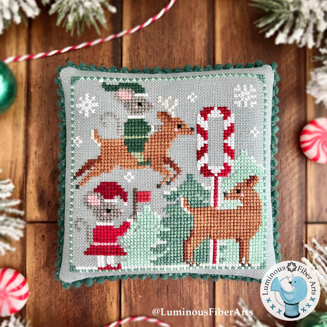 Mousecapades 4: Reindeer Games | Luminous Fiber Arts