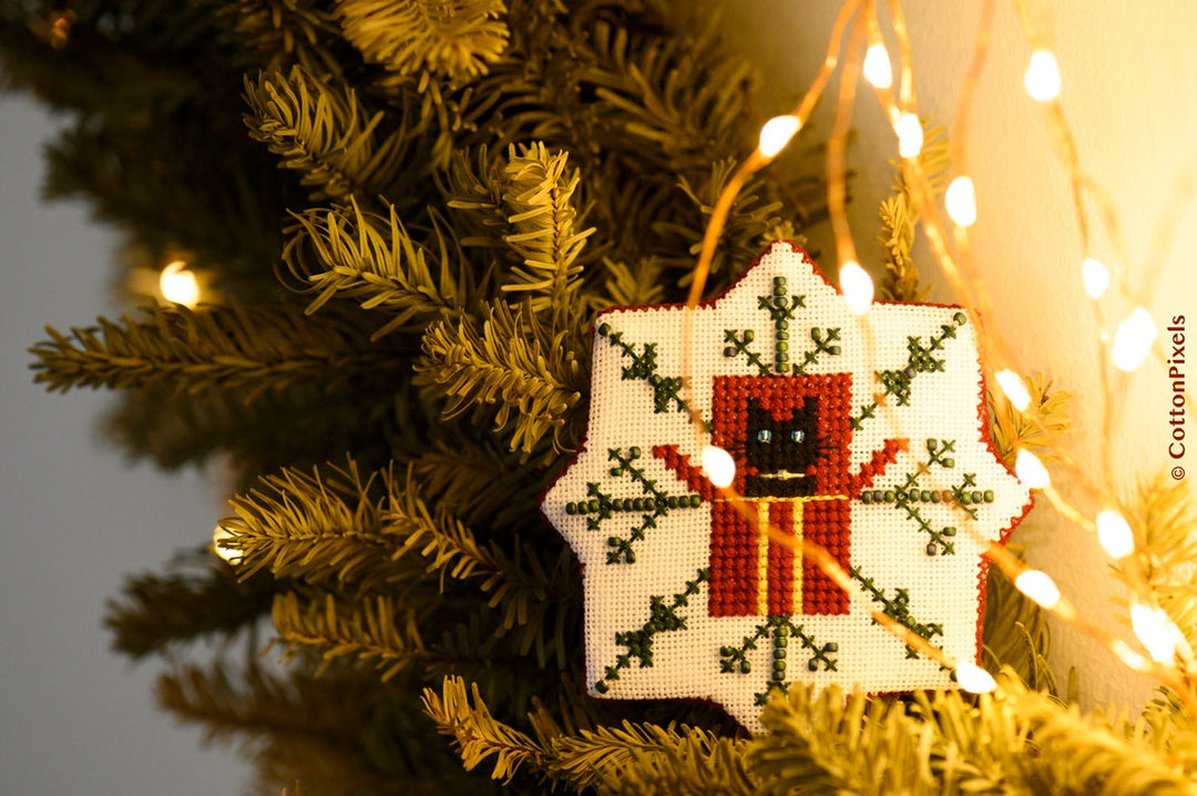Boxing Cat Christmas Tree Ornament | Cotton Pixels